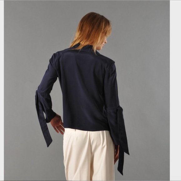 Merritt Charles Navy Millan Blouse - Picture 3 of 7